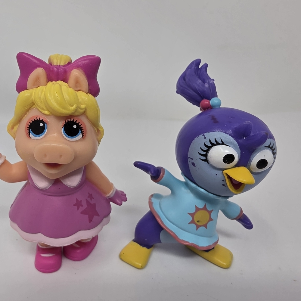 Just Play Muppet Babies Piggy Summer Penguin Lot of 2